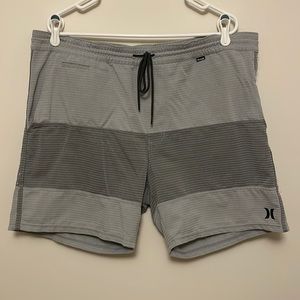 Hurley Nike dri-fit walking shorts men’s XL